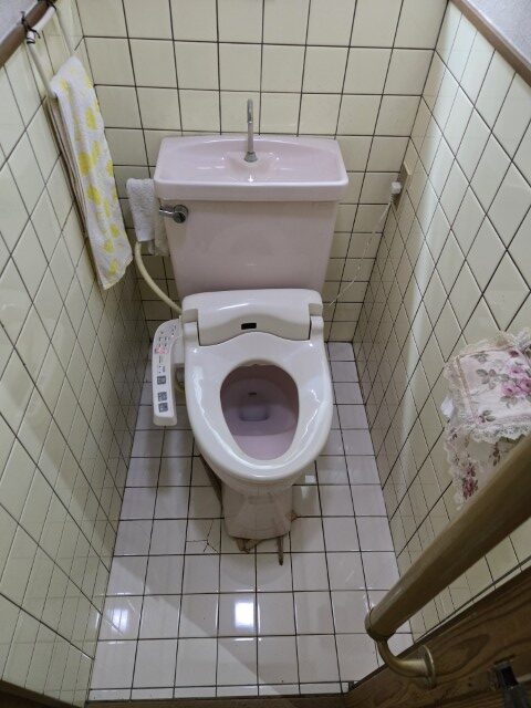 トイレの床の沈み・ベコベコを解消！下地からやり直す根本修理