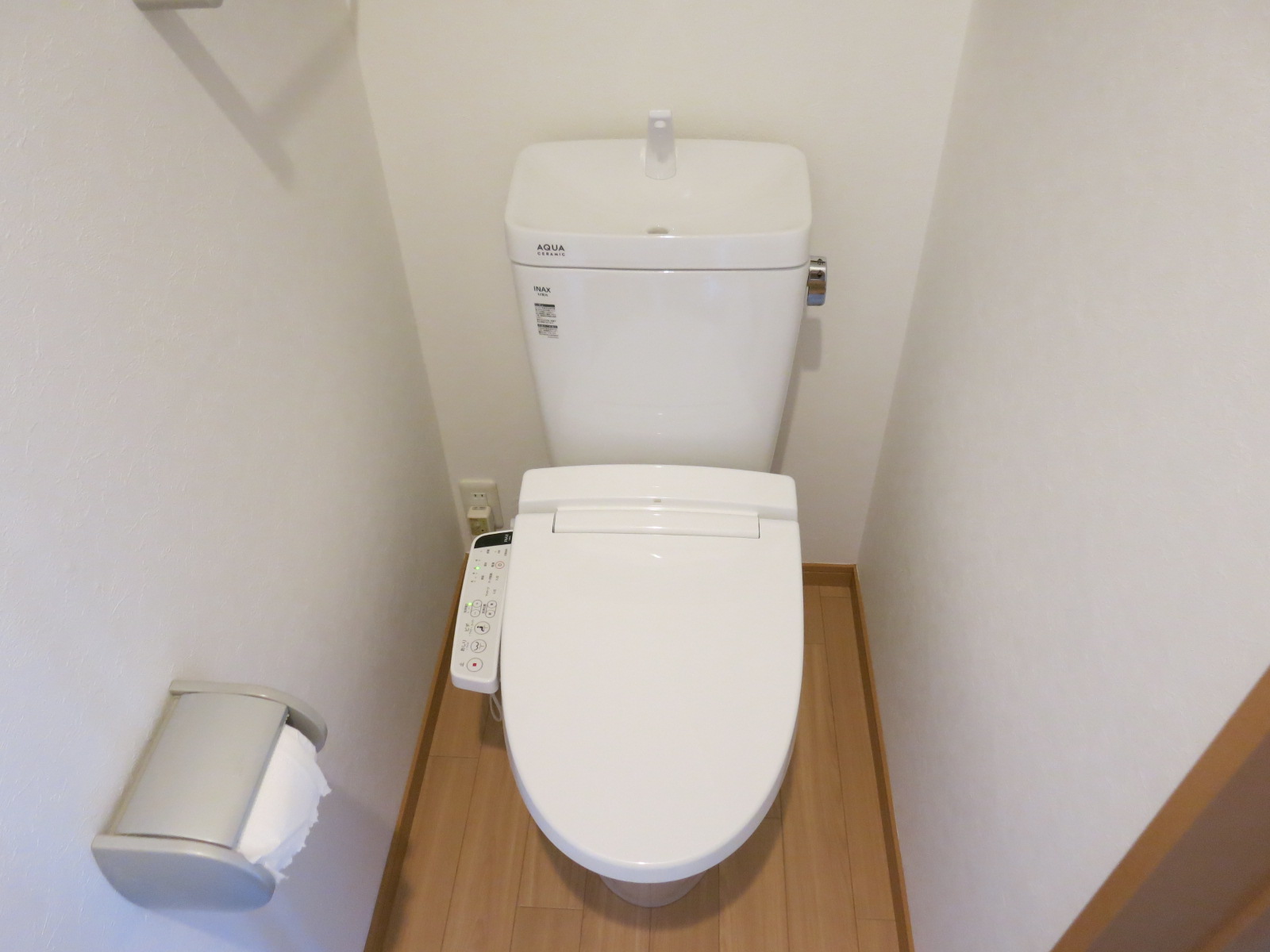 トイレ　リフォーム後　京都市中京区